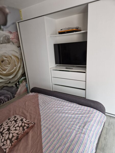 Piata Romana, blocul Eva,