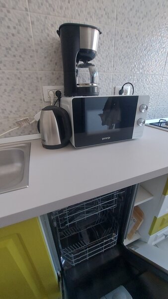 Piata Romana, blocul Eva,